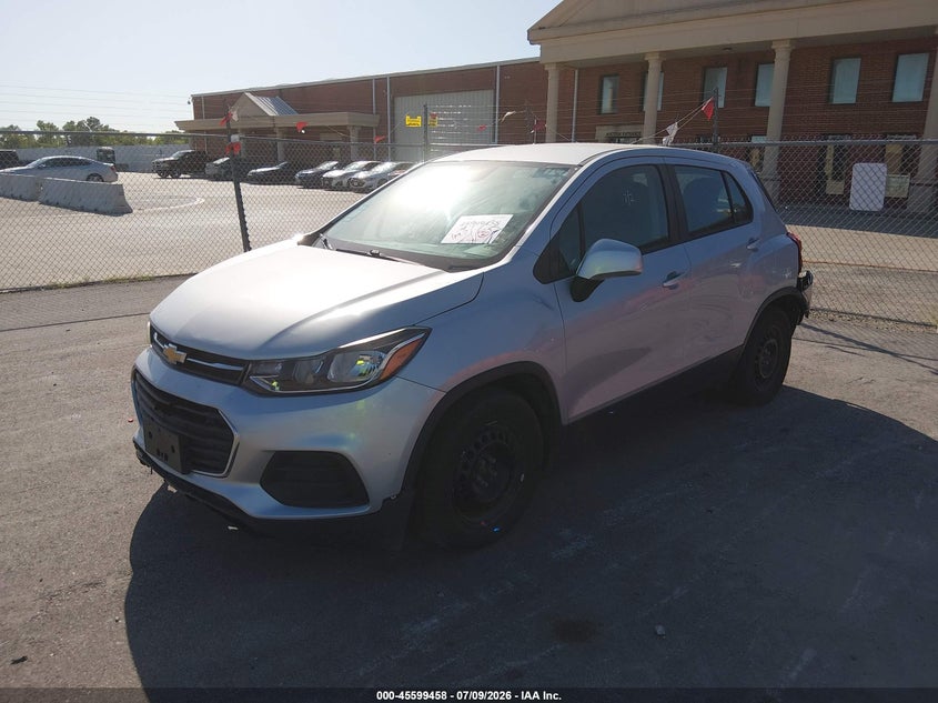 2018 Chevrolet Trax VIN 3GNCJKSB1JL217928 IAAI salvage auction — LEFT & RIGHT, Salvage Title, sold $1,275 on 2026-08-19 (photo 2)