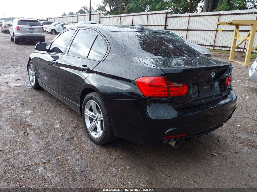 2015 BMW 3er VIN WBA3B1G58FNT04426 IAAI salvage auction — LEFT FRONT, Original (Texas), sold $2,550 on 2026-08-13 (photo 3)