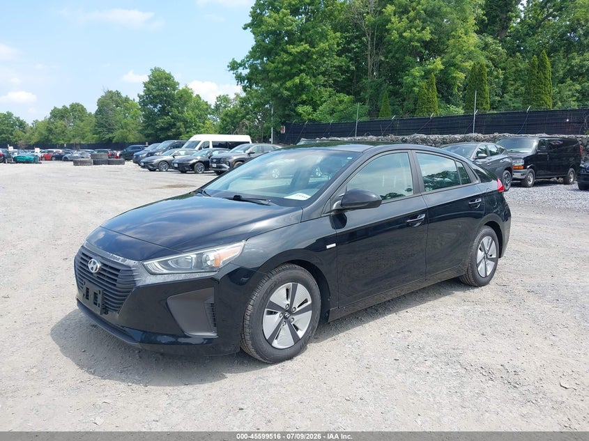 2018 Hyundai Ioniq hybrid VIN KMHC65LC1JU076282 IAAI salvage auction — NORMAL WEAR, Sf97 (New York), sold $25 on 2026-07-23 (photo 2)