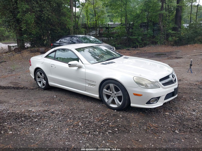 2009 Mercedes-benz Sl-class VIN WDBSK71F09F149287 IAAI salvage auction — NORMAL WEAR, Clear (Virginia), sold $4,400 on 2026-07-21 (photo 1)