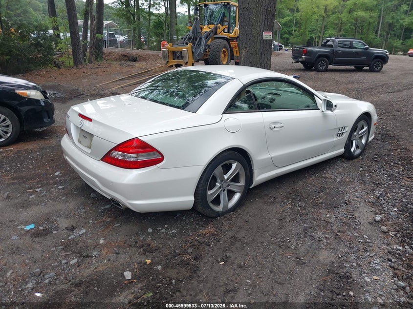 2009 Mercedes-benz Sl-class VIN WDBSK71F09F149287 IAAI salvage auction — NORMAL WEAR, Clear (Virginia), sold $4,400 on 2026-07-21 (photo 4)