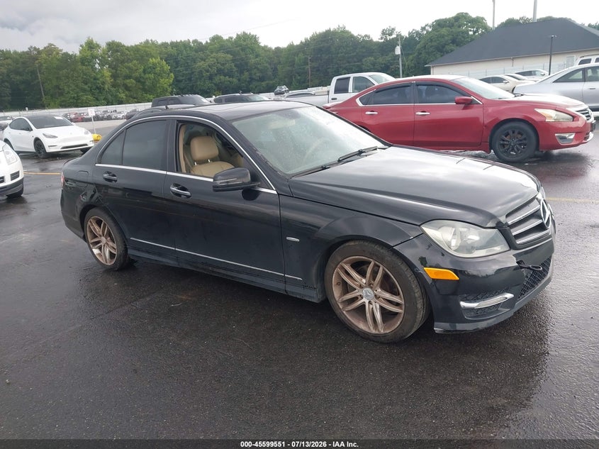 2012 Mercedes-benz C-klasse VIN WDDGF4HB7CA603140 IAAI salvage auction — NORMAL WEAR, Clear (Georgia), sold $400 on 2026-07-29 (photo 1)