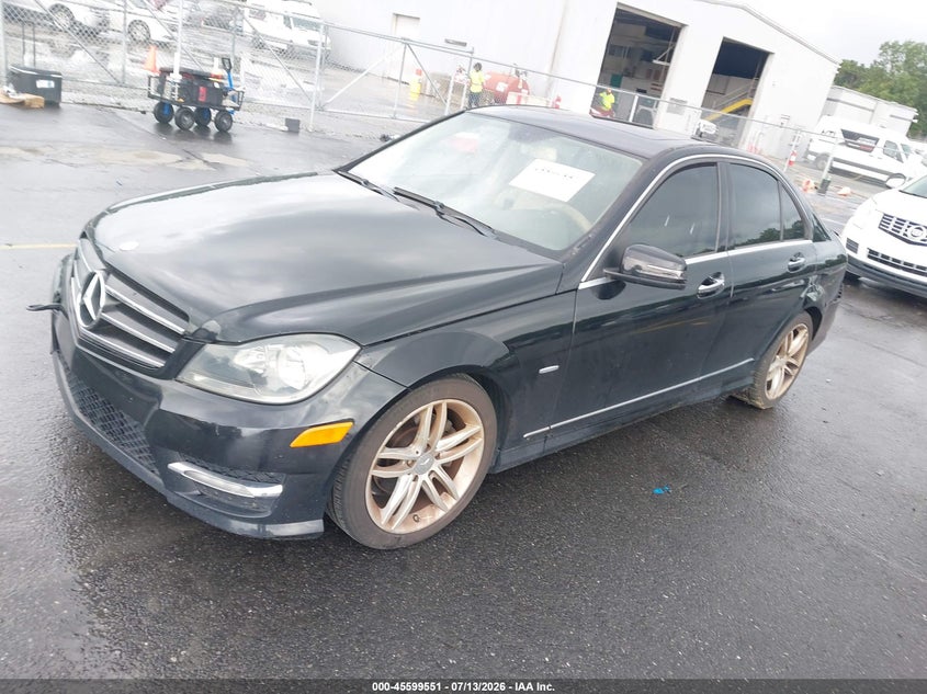 2012 Mercedes-benz C-klasse VIN WDDGF4HB7CA603140 IAAI salvage auction — NORMAL WEAR, Clear (Georgia), sold $400 on 2026-07-29 (photo 2)