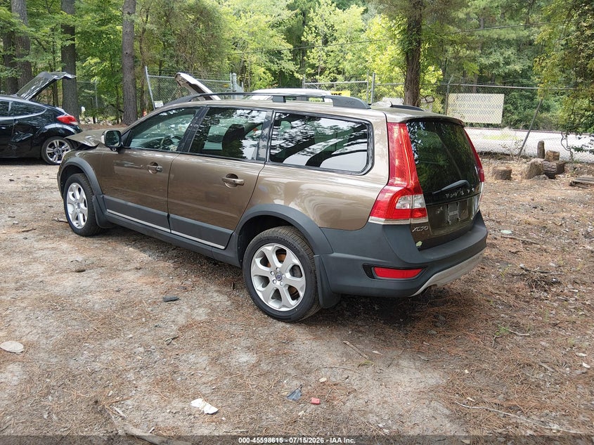 2016 Volvo Xc70 VIN YV4612NX1G1269201 IAAI salvage auction — FRONT & REAR, Wait Title, sold $750 on 2026-08-05 (photo 3)