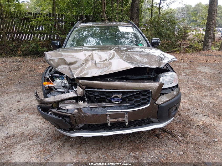 2016 Volvo Xc70 VIN YV4612NX1G1269201 IAAI salvage auction — FRONT & REAR, Wait Title, sold $750 on 2026-08-05 (photo 6)