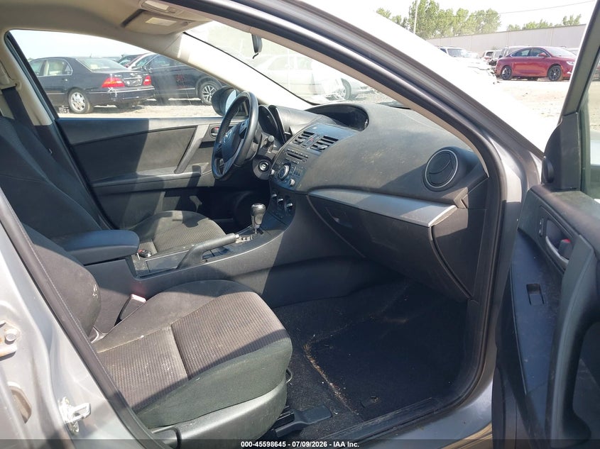 2012 Mazda 3 VIN JM1BL1V86C1544750 IAAI salvage auction — NORMAL WEAR, Clear (New York), sold $300 on 2026-07-29 (photo 5)