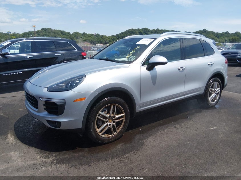 2015 Porsche Cayenne VIN WP1AB2A22FLA59874 IAAI salvage auction — NORMAL WEAR, Repossessed (Missouri), sold $5,800 on 2026-08-18 (photo 2)