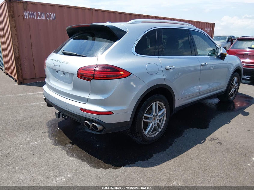 2015 Porsche Cayenne VIN WP1AB2A22FLA59874 IAAI salvage auction — NORMAL WEAR, Repossessed (Missouri), sold $5,800 on 2026-08-18 (photo 4)