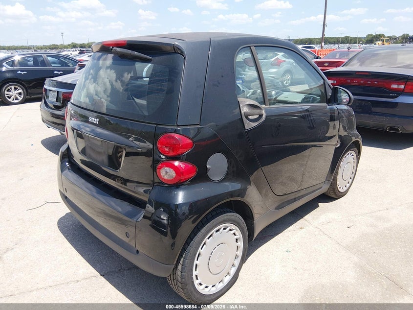 2009 Smart Fortwo VIN WMEEJ31X09K322253 IAAI salvage auction — NORMAL WEAR, Original (Texas), sold $625 on 2026-07-20 (photo 4)