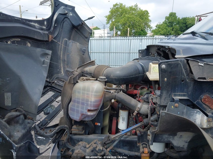 2011 Ford F-650 VIN 3FRNX6FC1BV377746 IAAI salvage auction — ALL OVER, Clear (New Jersey), sold $10,500 on 2026-09-02 (photo 9)