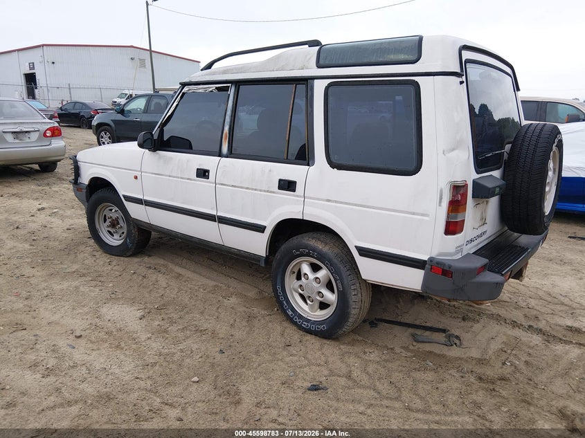 1996 Land rover Discovery VIN SALJY1243TA533180 IAAI salvage auction — NORMAL WEAR, Clear (Georgia), sold $400 on 2026-07-16 (photo 3)