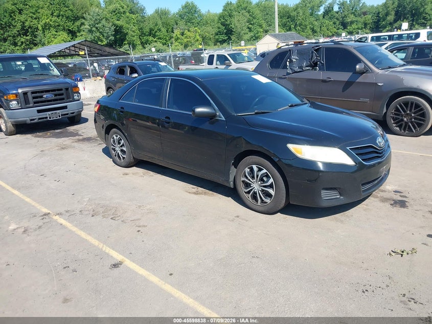 2011 Toyota Camry VIN 4T4BF3EK8BR148591 IAAI salvage auction — NORMAL WEAR, Clear (Connecticut), sold $950 on 2026-08-01 (photo 1)