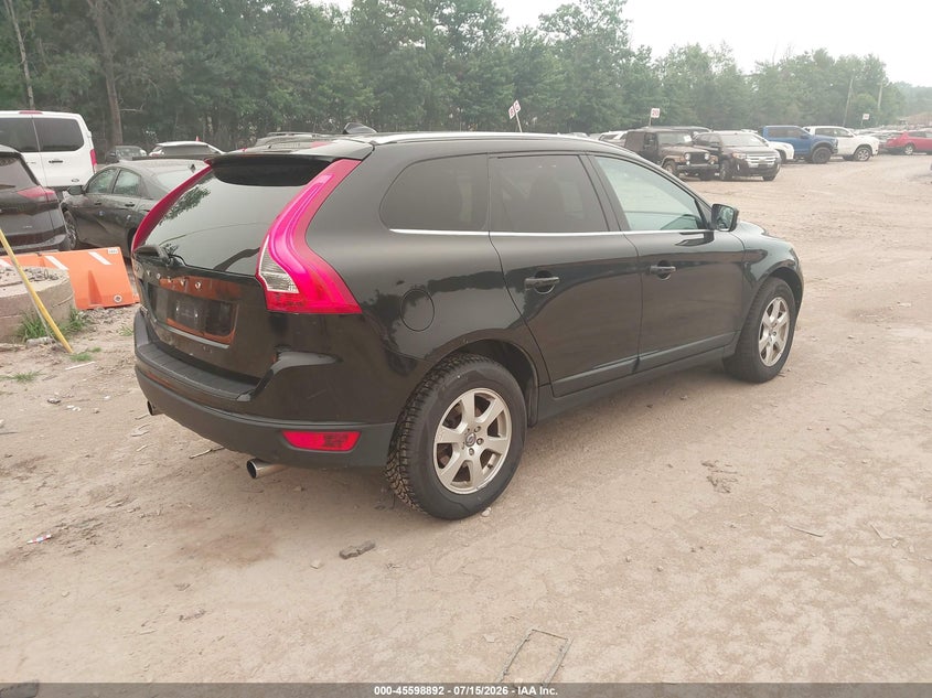 2012 Volvo Xc60 VIN YV4952DL2C2339955 IAAI salvage auction — NORMAL WEAR, Original (New Hampshire), sold $375 on 2026-07-29 (photo 4)
