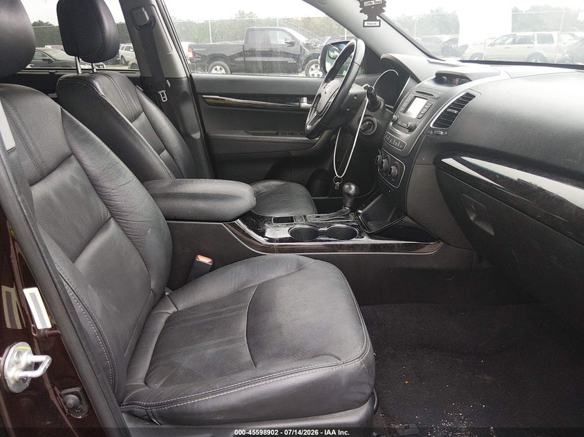 2015 Kia Sorento VIN 5XYKT3A61FG640337 IAAI salvage auction — NORMAL WEAR, Clear (Georgia), sold $2,175 on 2026-07-17 (photo 5)