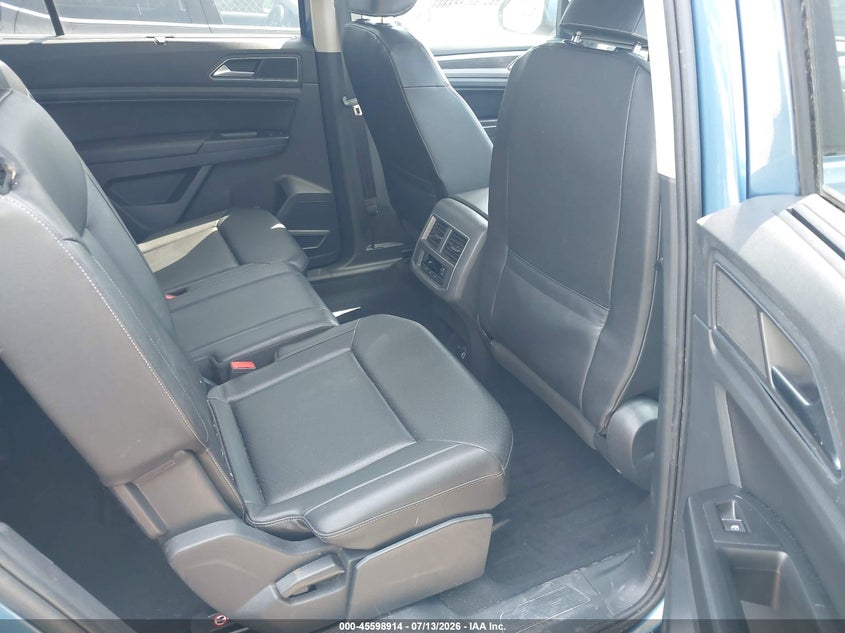 2019 Volkswagen Atlas VIN 1V2UR2CAXKC558333 IAAI salvage auction — FRONT END, Salvage (Ohio), sold $3,400 on 2026-07-28 (photo 8)