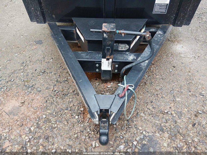 2023 Big tex trailer co inc Trailer VIN 16V1D1924P3233623 IAAI salvage auction — SIDE, Wait Title, sold $4,650 on 2026-09-21 (photo 9)