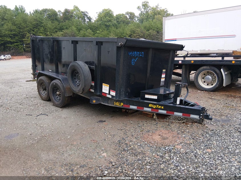 2023 Big tex trailer co inc Trailer VIN 16V1D1924P3233623 IAAI salvage auction — SIDE, Wait Title, sold $4,650 on 2026-09-21 (photo 1)