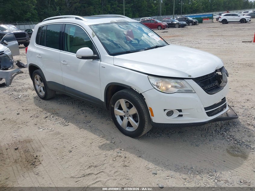 2010 Volkswagen Tiguan VIN WVGAV7AX8AW523920 IAAI salvage auction — FRONT END, Salvage (Georgia), sold $400 on 2026-08-13 (photo 1)