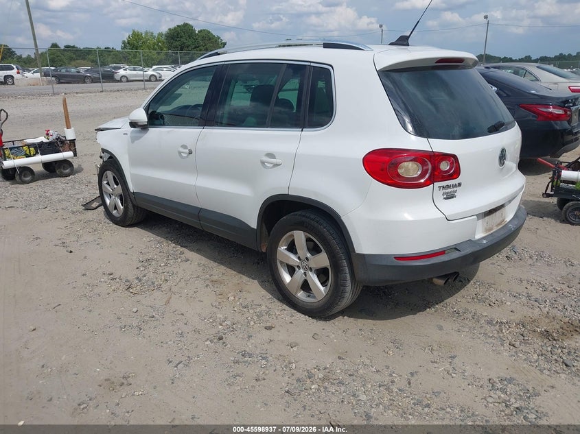 2010 Volkswagen Tiguan VIN WVGAV7AX8AW523920 IAAI salvage auction — FRONT END, Salvage (Georgia), sold $400 on 2026-08-13 (photo 3)