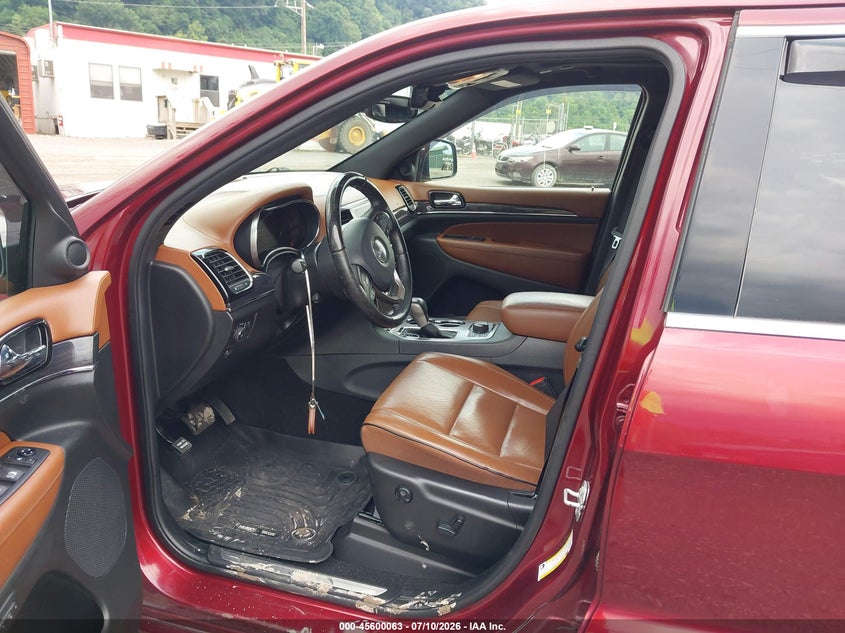 2020 Jeep Grand cherokee VIN 1C4RJFCG6LC436337 IAAI salvage auction — SIDE, Salvage Title, sold $10,300 on 2026-08-01 (photo 5)