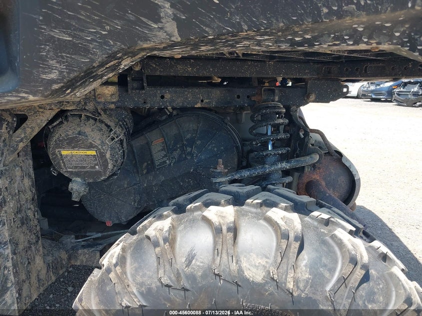 2024 Polaris Ranger VIN 4XAT6E998R8448745 IAAI salvage auction — UNDERCARRIAGE, Wait Title, sold $7,600 on 2026-09-04 (photo 9)