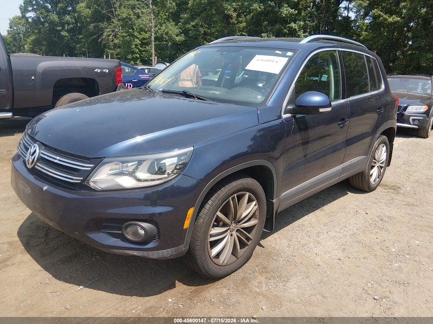 2016 Volkswagen Tiguan VIN WVGBV7AX0GW609025 IAAI salvage auction — NORMAL WEAR, Clear (Maryland), sold $100 on 2026-07-22 (photo 2)