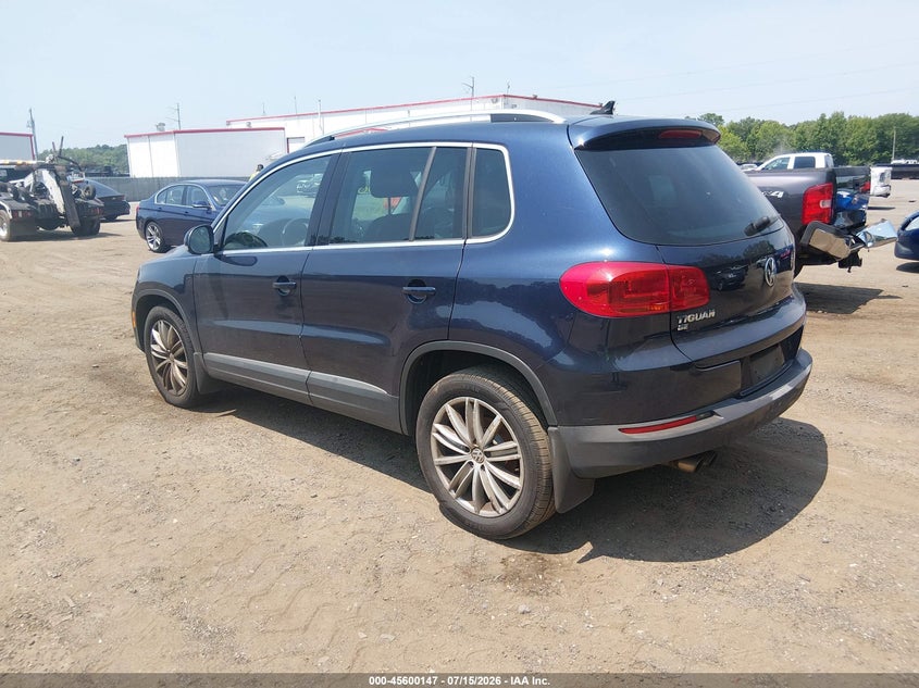 2016 Volkswagen Tiguan VIN WVGBV7AX0GW609025 IAAI salvage auction — NORMAL WEAR, Clear (Maryland), sold $100 on 2026-07-22 (photo 3)