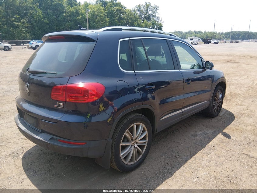 2016 Volkswagen Tiguan VIN WVGBV7AX0GW609025 IAAI salvage auction — NORMAL WEAR, Clear (Maryland), sold $100 on 2026-07-22 (photo 4)