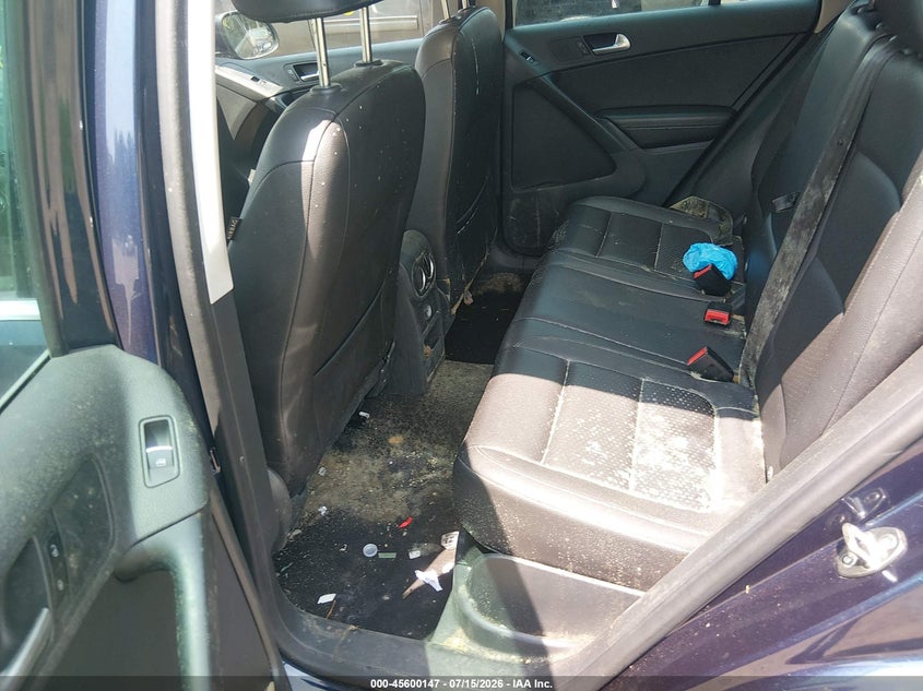 2016 Volkswagen Tiguan VIN WVGBV7AX0GW609025 IAAI salvage auction — NORMAL WEAR, Clear (Maryland), sold $100 on 2026-07-22 (photo 6)
