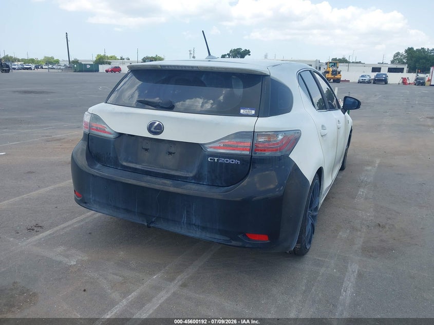 2012 Lexus Ct 200h VIN JTHKD5BH8C2098344 IAAI salvage auction — NORMAL WEAR, Clear (Florida), sold $2,650 on 2026-07-29 (photo 4)