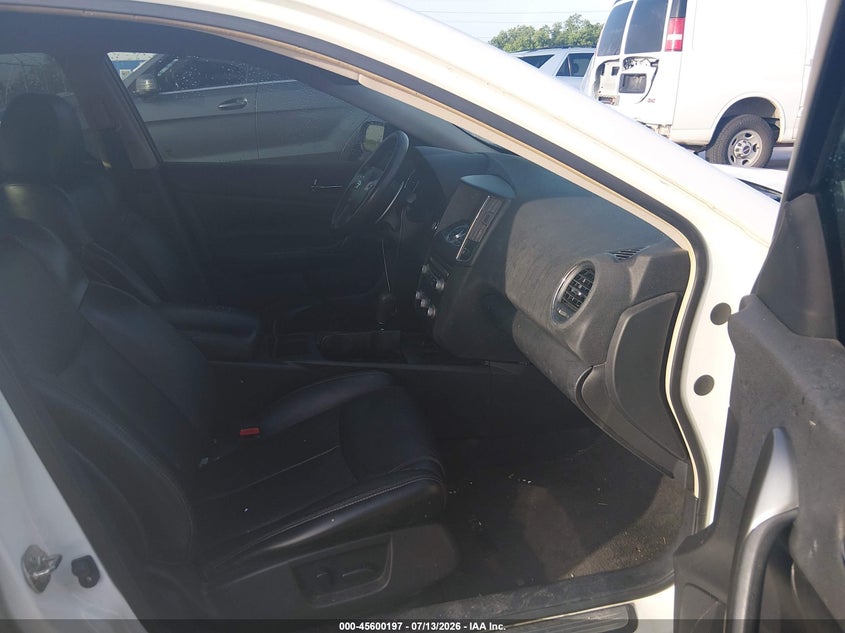 2014 Nissan Maxima VIN 1N4AA5AP4EC487094 IAAI salvage auction — NORMAL WEAR, Original (Texas), sold $1,000 on 2026-07-31 (photo 5)
