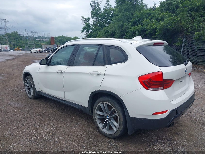 2014 BMW X1 VIN WBAVL1C57EVY10338 IAAI salvage auction — NORMAL WEAR, Clear (Pennsylvania), sold $550 on 2026-07-31 (photo 3)