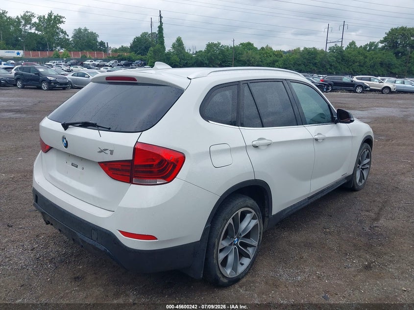 2014 BMW X1 VIN WBAVL1C57EVY10338 IAAI salvage auction — NORMAL WEAR, Clear (Pennsylvania), sold $550 on 2026-07-31 (photo 4)