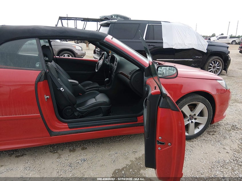 2010 Saab 9-3 VIN YS3FE7CY2A6001129 IAAI salvage auction — REAR END, Salvage (Ohio), sold $25 on 2026-08-05 (photo 5)