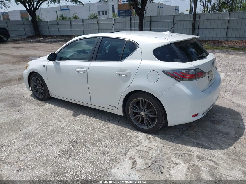 2013 Lexus VIN JTHKD5BH1D2131766 IAAI salvage auction — RIGHT REAR, Salvage Title, sold $4,100 on 2026-07-15 (photo 3)