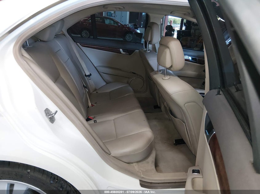 2010 Mercedes-benz C class VIN WDDGF8BB5AR090050 IAAI salvage auction — FRONT END, Salvage (Idaho), sold $875 on 2026-08-13 (photo 8)
