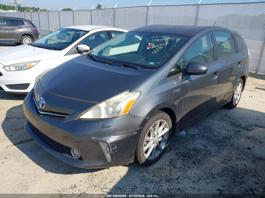 2013 Toyota Prius v VIN JTDZN3EU0D3252860 IAAI salvage auction — NORMAL WEAR, Clear (North Carolina), sold $2,550 on 2026-07-15 (photo 2)