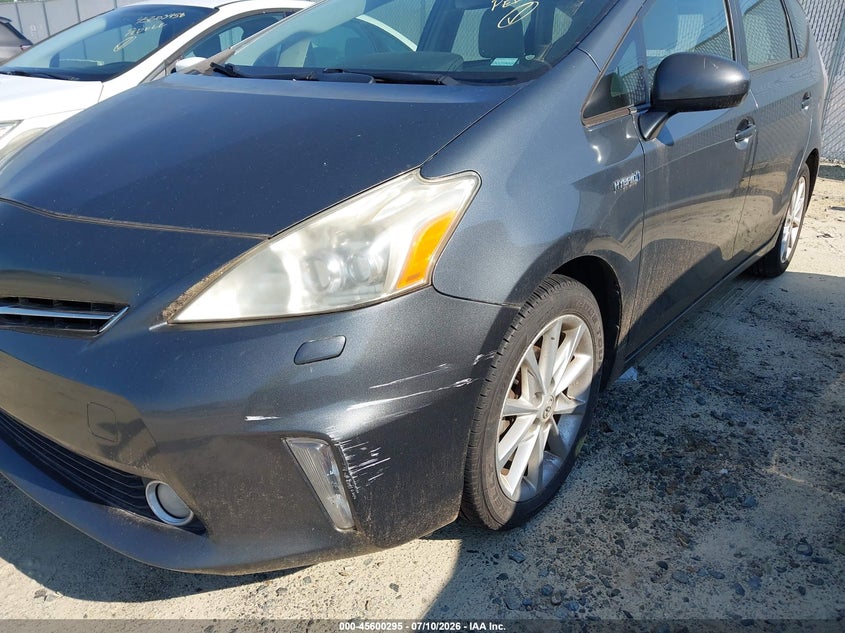 2013 Toyota Prius v VIN JTDZN3EU0D3252860 IAAI salvage auction — NORMAL WEAR, Clear (North Carolina), sold $2,550 on 2026-07-15 (photo 6)