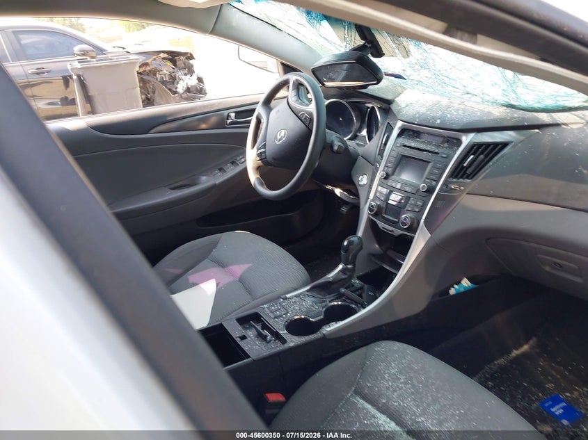 2014 Hyundai Sonata VIN KMHEC4A48EA117893 IAAI salvage auction — NORMAL WEAR, Clear (Illinois), sold $625 on 2026-07-28 (photo 5)