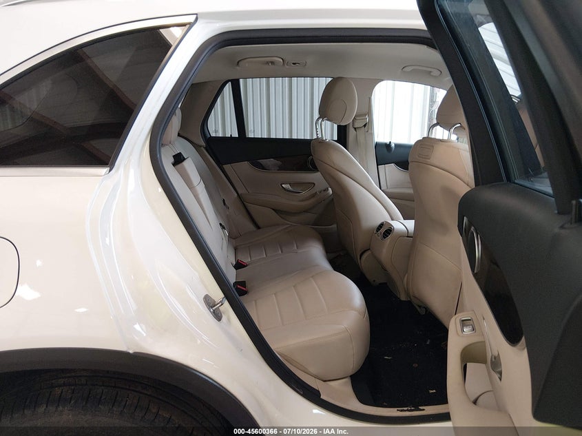 2019 Mercedes-benz Glc VIN WDC0G4JB4KV126817 IAAI salvage auction — FRONT END, Salvage Title, sold $4,550 on 2026-08-12 (photo 8)