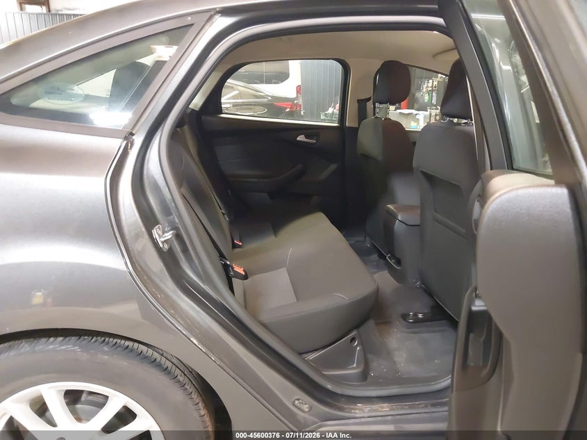 2018 Ford Focus VIN 1FADP3F24JL328230 IAAI salvage auction — NORMAL WEAR, Sf97 (New York), sold $9,700 on 2026-08-20 (photo 8)
