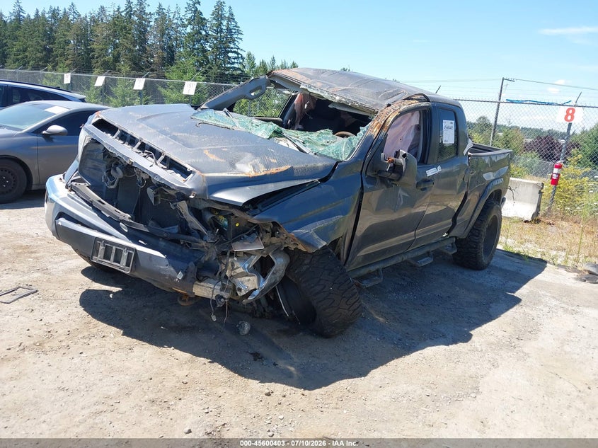 2015 Toyota Tundra VIN 5TFUY5F19FX433033 IAAI salvage auction — ROLLOVER, Salvage Title, sold $2,950 on 2026-07-22 (photo 2)