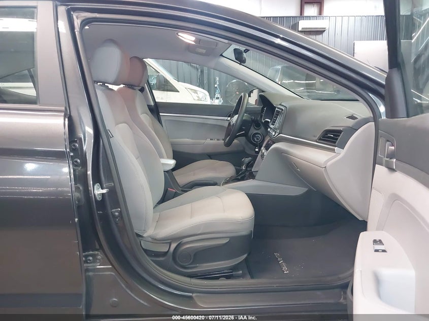 2020 Hyundai Elantra VIN 5NPD74LF3LH612771 IAAI salvage auction — LEFT & RIGHT, Sf97 (New York), sold $11,350 on 2026-08-20 (photo 5)