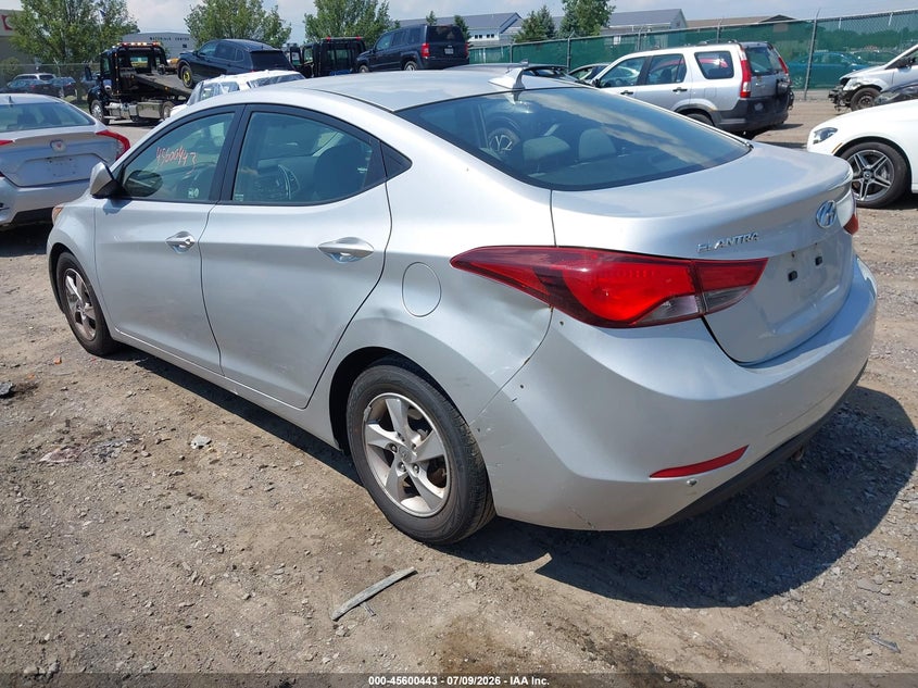 2015 Hyundai Elantra VIN 5NPDH4AE8FH554412 IAAI salvage auction — NORMAL WEAR, Salvage Title, sold $925 on 2026-07-28 (photo 3)