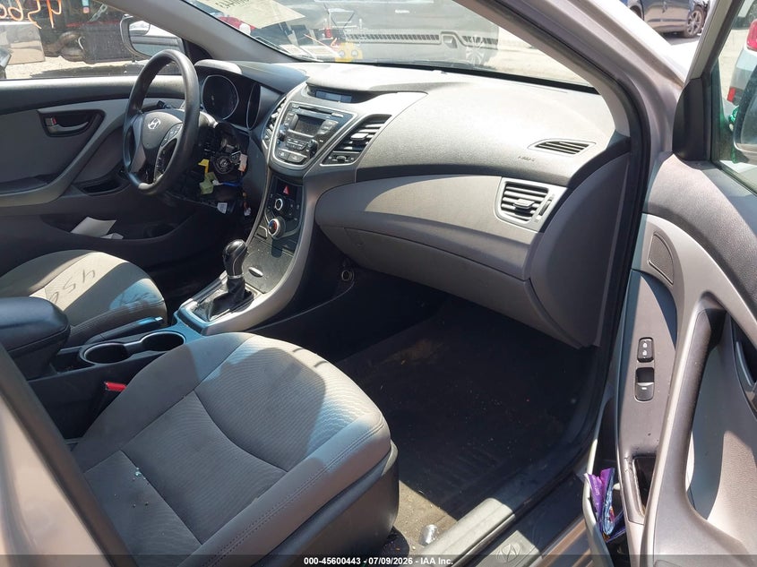2015 Hyundai Elantra VIN 5NPDH4AE8FH554412 IAAI salvage auction — NORMAL WEAR, Salvage Title, sold $925 on 2026-07-28 (photo 5)