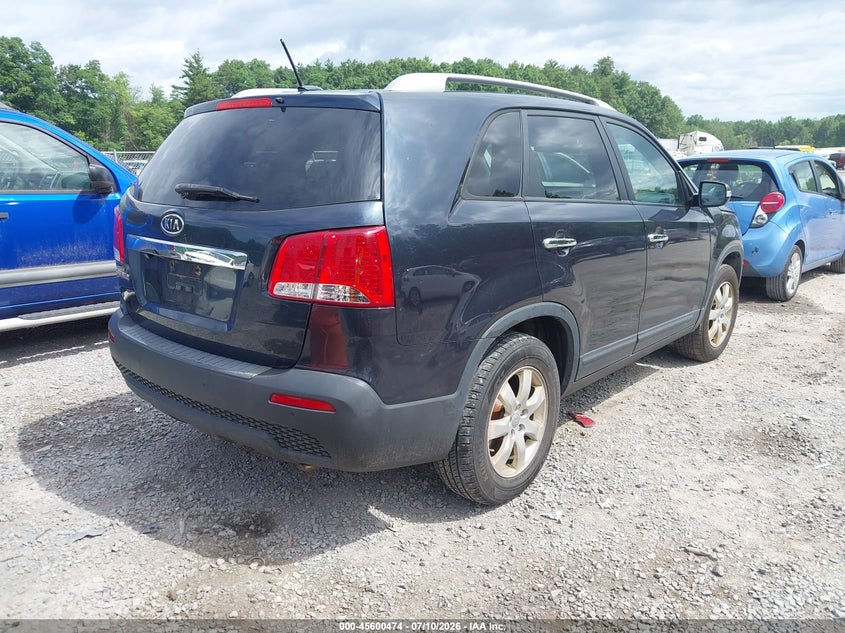 2013 Kia Sorento VIN 5XYKT4A69DG334165 IAAI salvage auction — NORMAL WEAR, Salvage Title, sold $625 on 2026-07-28 (photo 4)