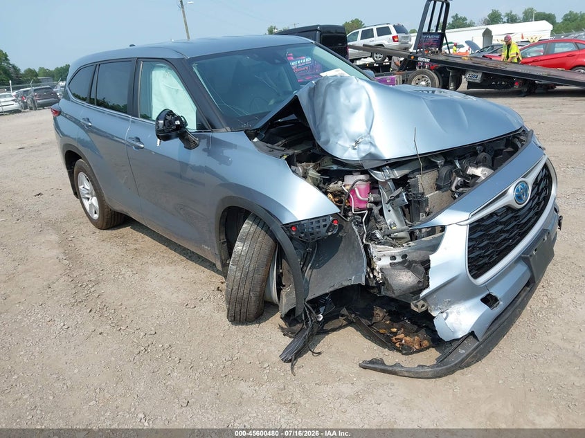 2023 Toyota Highlander VIN 5TDBBRCH2PS108250 — IAAI salvage auction photo