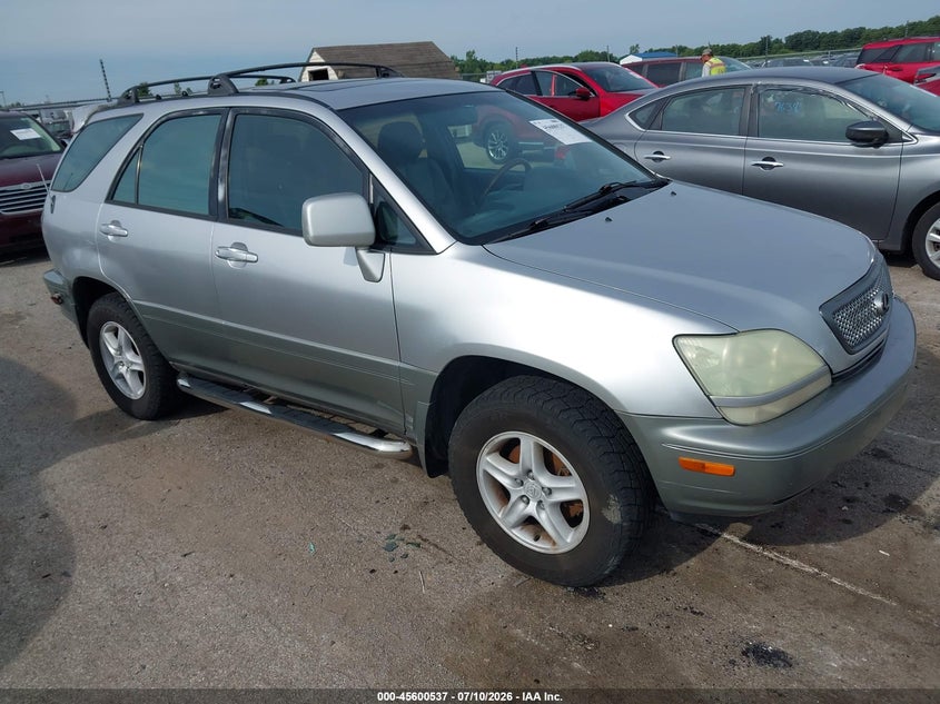 1999 Lexus Rx 300 VIN JT6HF10UXX0090639 IAAI salvage auction — NORMAL WEAR, Clear (Illinois), sold $375 on 2026-07-29 (photo 1)