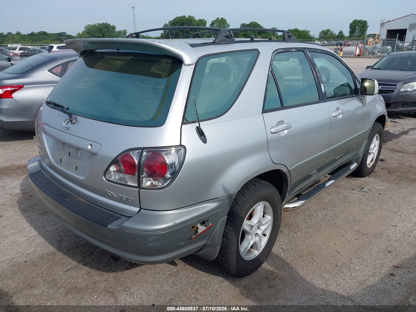 1999 Lexus Rx 300 VIN JT6HF10UXX0090639 IAAI salvage auction — NORMAL WEAR, Clear (Illinois), sold $375 on 2026-07-29 (photo 4)