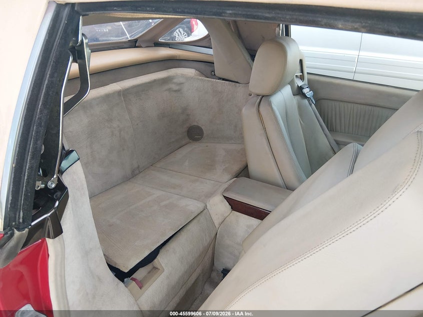 1995 Mercedes-benz Sl-class VIN WDBFA76E5SF119177 IAAI salvage auction — NORMAL WEAR, Clear (Florida), sold $9,200 on 2026-07-28 (photo 8)